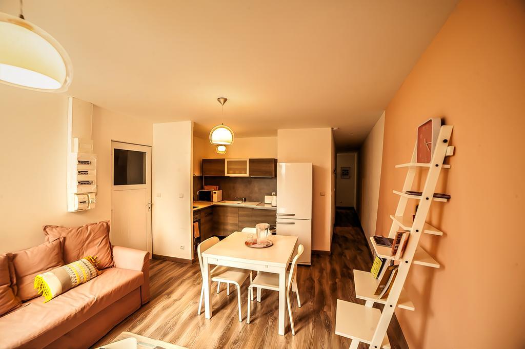 Le Millesime Apartment ชาลงส์-อ็อง-ชองปาญ ภายนอก รูปภาพ